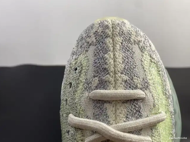 380 Boost Blue Alien Yeezy GW0304 Adidas 0503